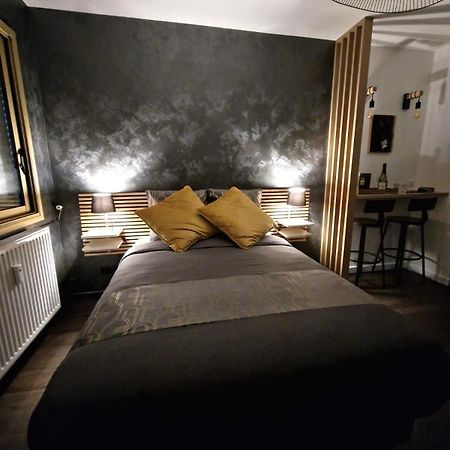 Goutte D'Or - Avenue De Champagne Apartman Épernay Kültér fotó